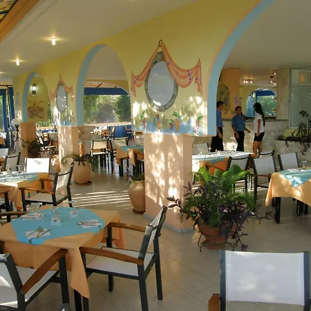 Pefkos Garden 3*