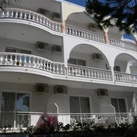 Pefkos Garden 3*